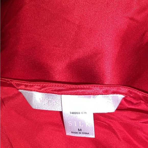 Victoria’s Secret Vintage red 100%silk lingerie size medium - Picture 8 of 8